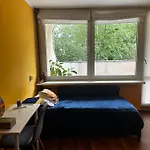 Travel House 게스트하우스 브로츠와프