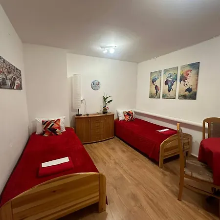 Travel House 3*