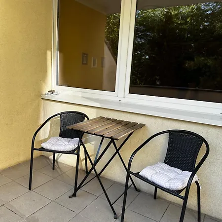Travel House