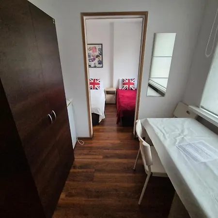 Guest house Travel House 3*