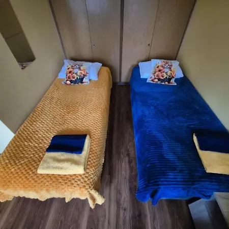 Travel House Pensión 3*